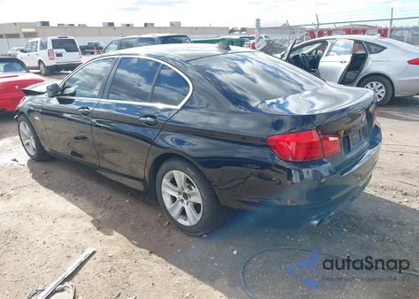 2013 BMW 528I xDrive из США, поврежденный, VIN WBAXH5C5XDD111582